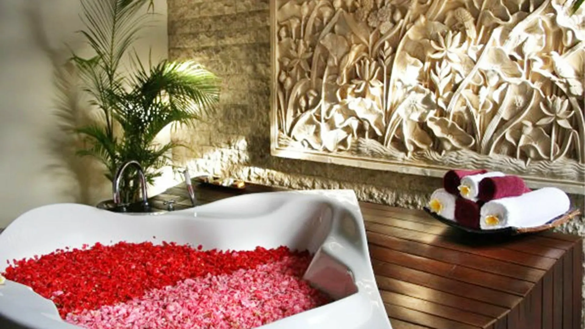 Villa Kurnia Kuta Kuta