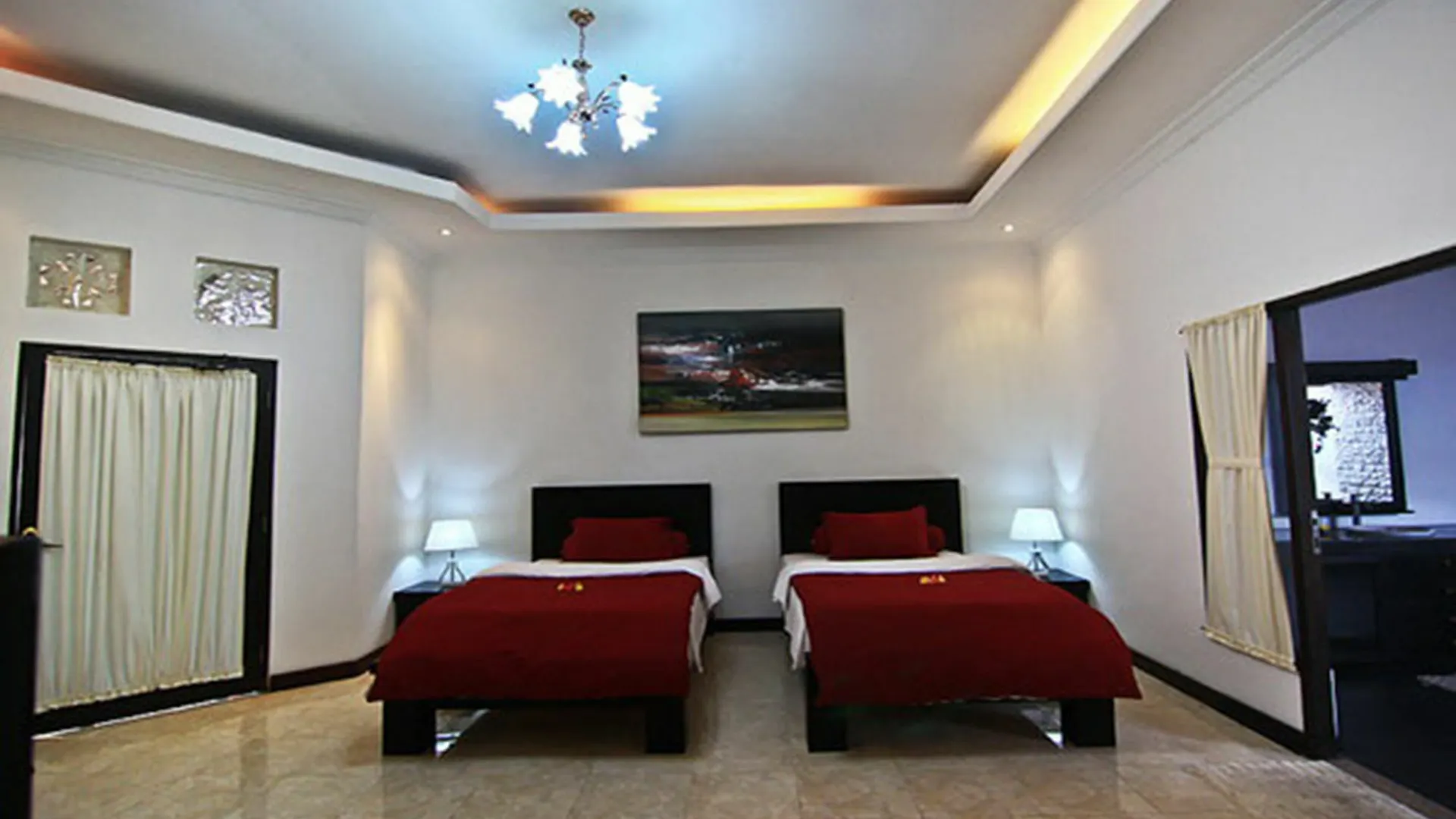 Villa Kurnia Kuta Kuta
